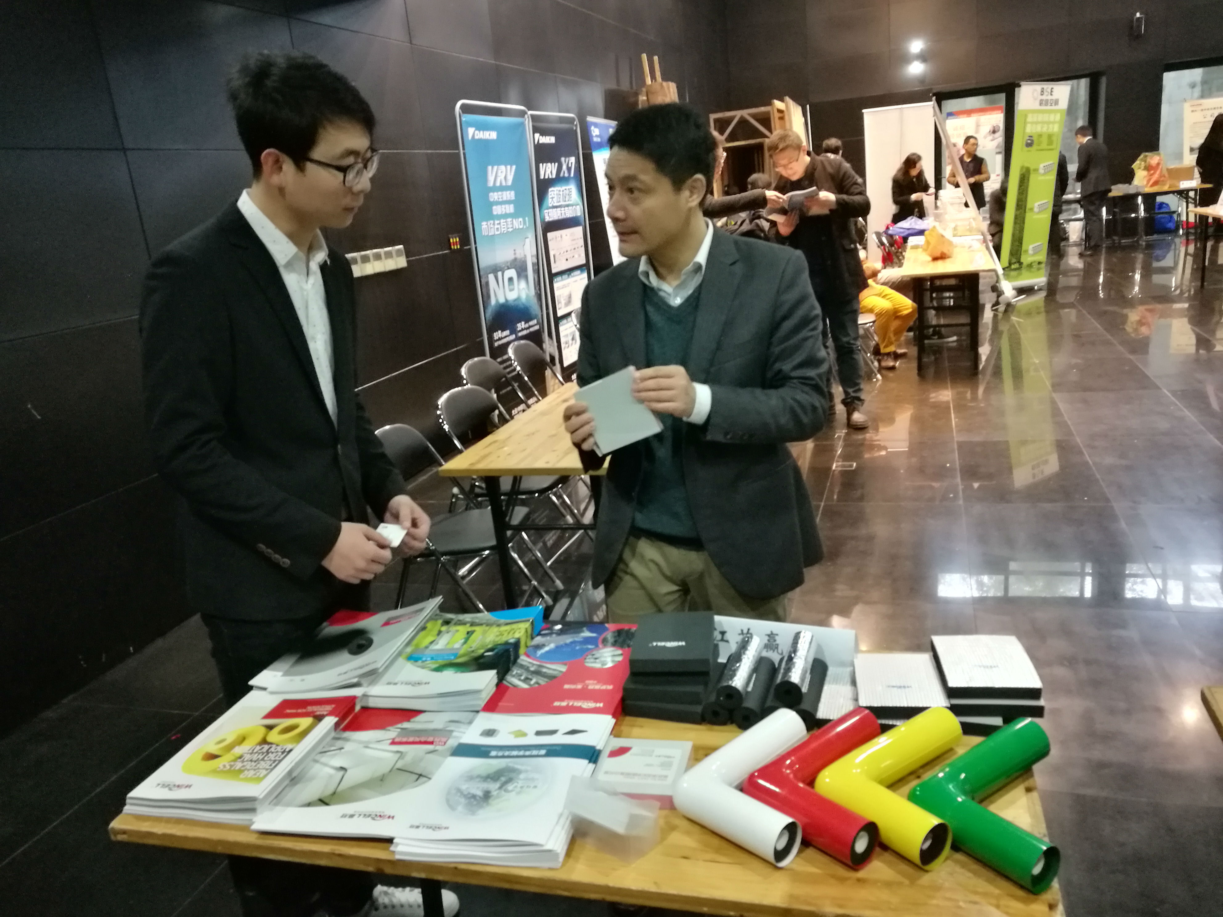 赢胜人——从未停止前行 赢胜人——从未停止前行